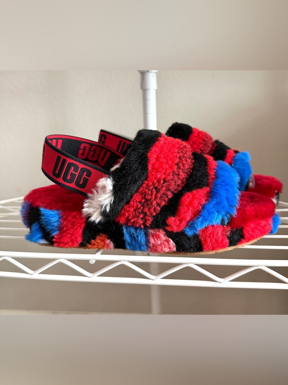 NIB Authentic UGG Fluff Slide Cali Collage Platform Slide Slippers Shoes size 7
